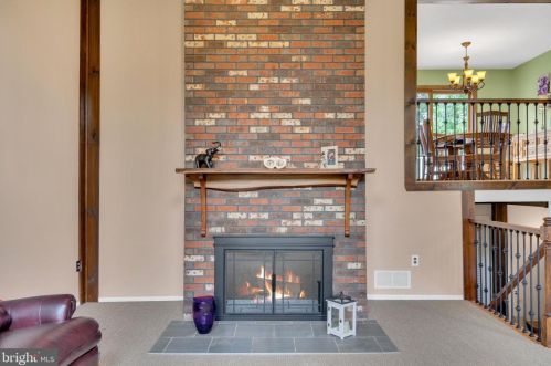 85 Colleen Cir, Trenton NJ 08638-1724 exterior