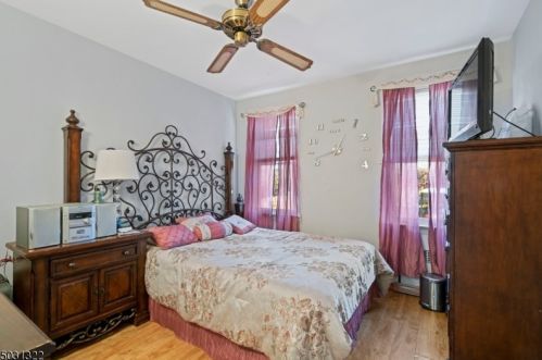 18 Mount Pleasant Ave, Belleville NJ  07109-2021 exterior