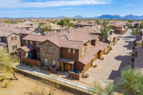 21824 39 St, Phoenix AZ 85050-4881 exterior