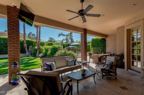 1465 Caribbean Ln, Phoenix AZ 85023-6792 exterior