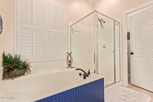 40425 Chase Oaks Way, Phoenix AZ 85086-1888 exterior