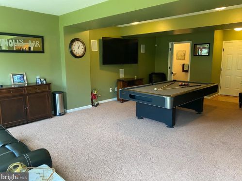 618 Sweetgum Ln, West Deptford NJ  08096-5565 exterior