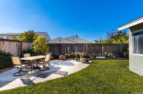 4042 Glenwood St, Irvine CA 92604-2223 exterior