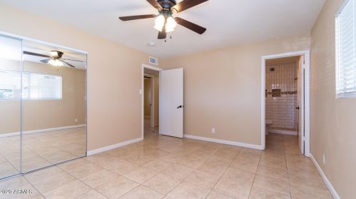 2136 Bethany Home Rd, Phoenix AZ 85015-1938 exterior