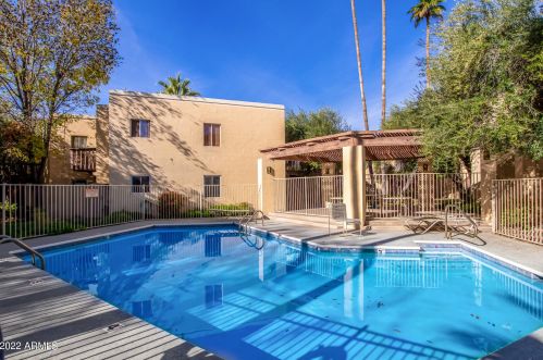 6236 16th St, Phoenix AZ  85016-1730 exterior