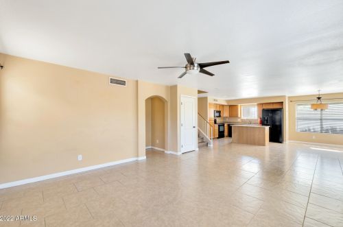 20710 38th St, Phoenix AZ  85050-4866 exterior