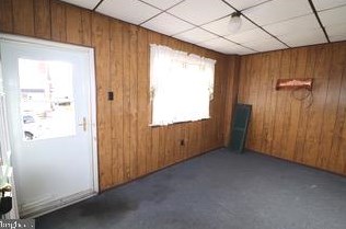 7026 Jackson St, Philadelphia, PA 19135-1808