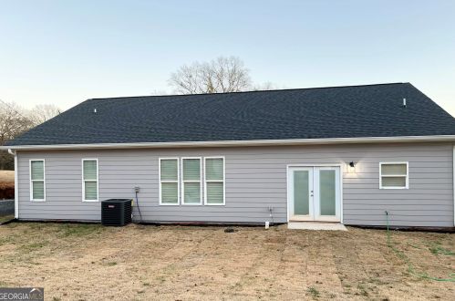 3822 Rex Cir, Rex GA  30273-1321 exterior