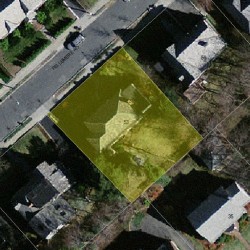 53 Fellsmere Rd, Newton MA  02459-1339 aerial view