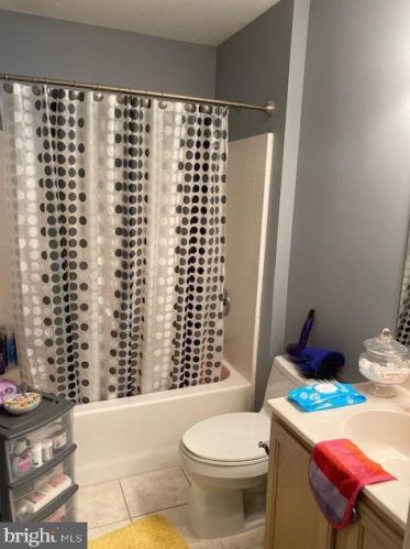 112 Talon Ln, West Deptford NJ 08093-2322 exterior