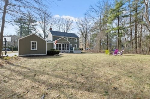 95 Whitcomb Ave, Hingham MA 02043-3348 exterior