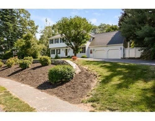 2 Bonnie Dell Ln, Shrewsbury, MA 01545-5040