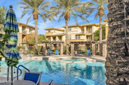 17850 68th St, Phoenix AZ  85054-9100 exterior