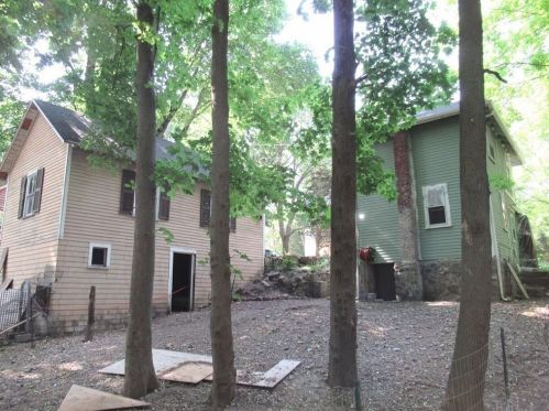 11 Lewis Ct, Hingham MA 02043-2723 exterior