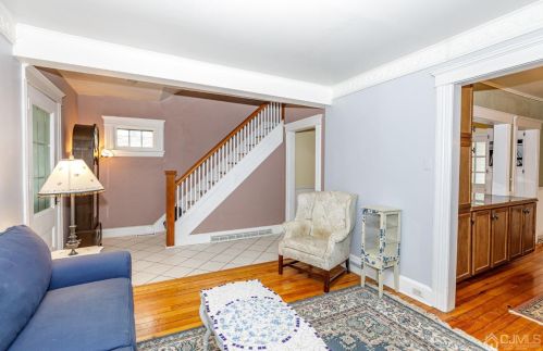 5 Central Ave, Dover NJ 07803-2432 exterior