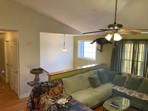 44 Dawson Rd, Worcester MA 01602-1213 exterior