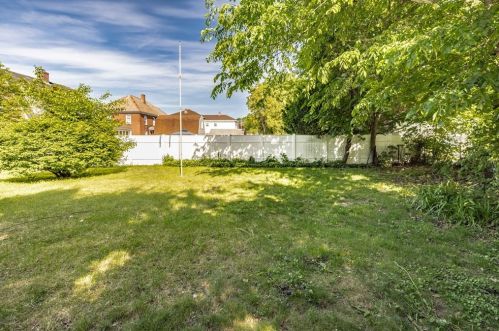 55 Silver St, Montgomery MA  01085-3644 exterior