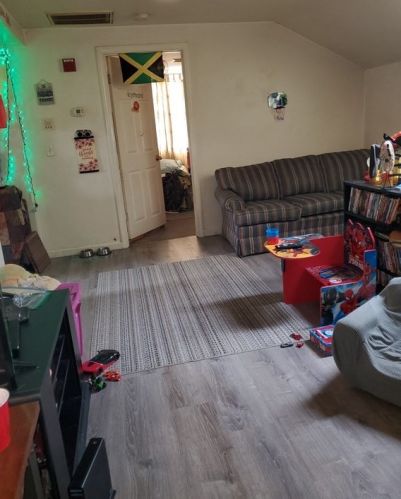 153 Belleville Ave, New Bedford MA 02746-2494 exterior