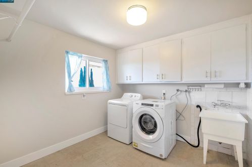 1973 Placer Dr, San Leandro CA  94578-1336 exterior