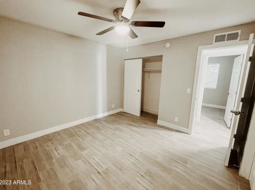 2221 27th St, Phoenix AZ 85008-4924 exterior