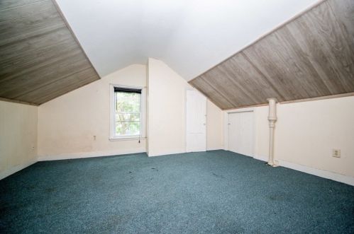 95 Chestnut St, New Bedford MA 02740-5254 exterior