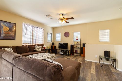 1516 80th Dr, Phoenix AZ  85043-1111 exterior