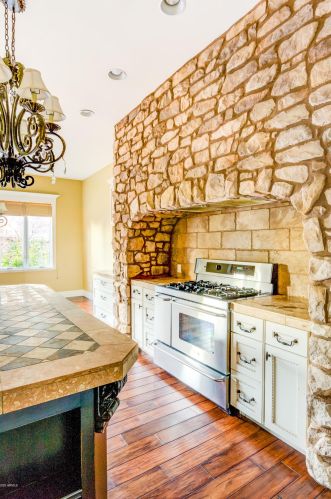 8116 3rd Ave, Phoenix AZ 85086-7203 exterior