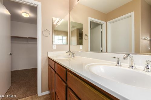 7338 Cambridge Ave, Phoenix AZ  85035-1337 exterior