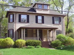 205 Homer St, Newton, MA 02459-1420