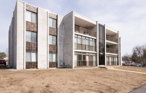 15 Skyline Dr, Braintree, MA 02184-1112