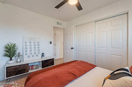 3320 Claire Dr, Phoenix AZ 85032-4933 exterior