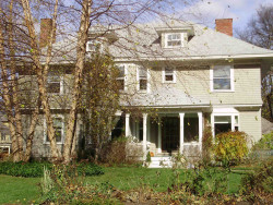 91 Hunnewell Ave, Newton, MA 02458-2240