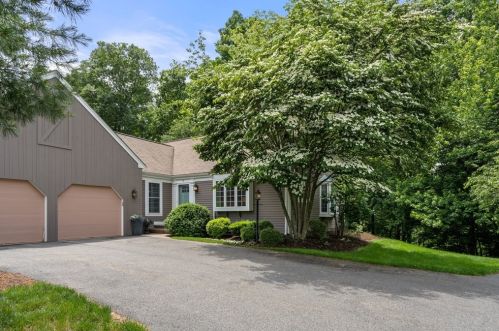 15 Quisset Brook Rd, Milton MA  02186-3741 exterior
