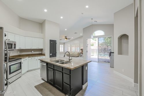 16821 44th St, Phoenix AZ  85032-2801 exterior