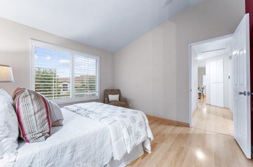 8075 Treeview Ct, Anaheim CA 92808-1552 exterior