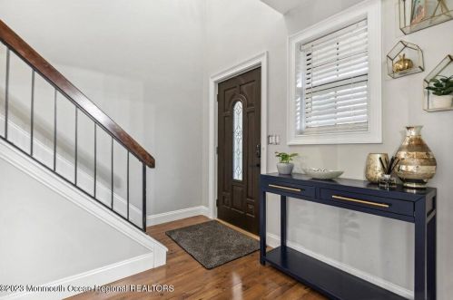 600 Violet Ln, Jackson Twp NJ  08527-4152 exterior