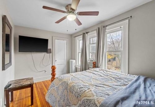 5 Davidson St, Belleville NJ  07109-3207 exterior