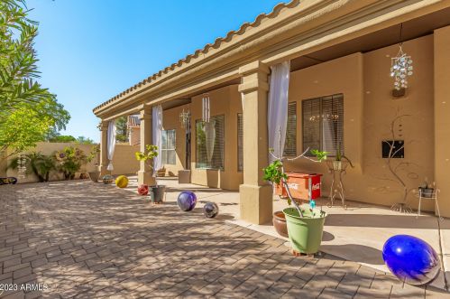 1149 Beverly Ln, Phoenix AZ 85032-3409 exterior