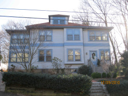 26 Hillside Rd, Newton, MA 02461-1422