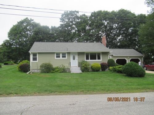 16 Orchard Dr, Worcester, MA 01612-1314