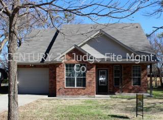 560 Avenue D, Springtown TX  76082-2210 exterior