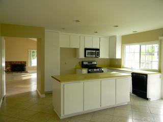 4152 Pleasant St, Irvine CA  92604-2721 exterior