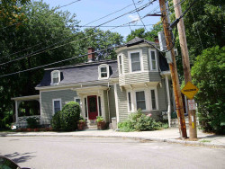 123 Charlesbank Rd, Newton, MA 02458-1738