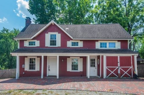 199 Mount Pleasant Ave, East Hanover, NJ 07936-3544