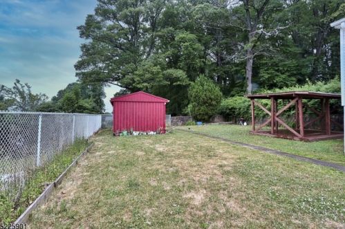 59 Audrey Pl, Dover NJ  07801-4812 exterior