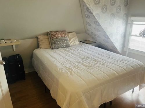 67 Quincy Ave, Kearny NJ  07032-2163 exterior