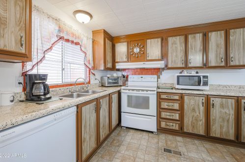 19410 25 St, Phoenix AZ 85008-4914 exterior