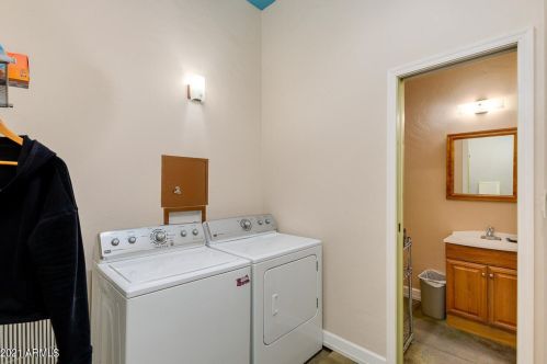 18825 28 St, Phoenix AZ 85008-5053 exterior