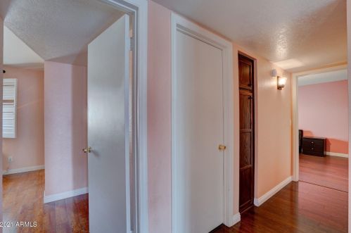 1120 Charleston Ave, Phoenix AZ 85032-9551 exterior