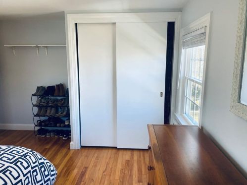 379 Cedar St, Dedham MA 02026-3221 exterior